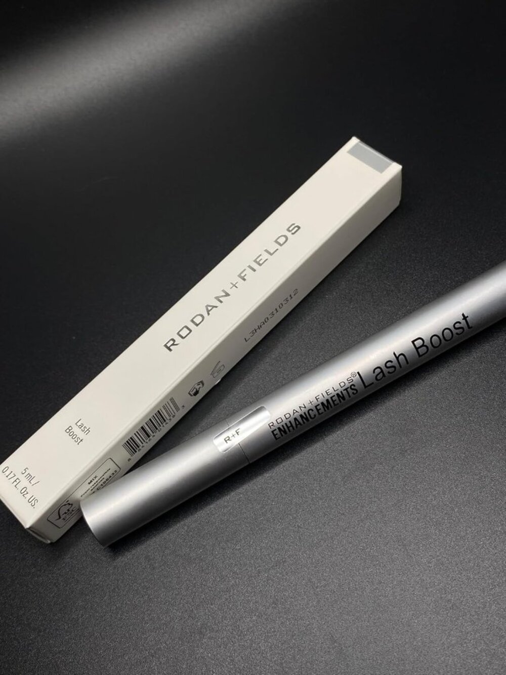 Ro-dan + Fields Lash Boost Serum Square Box Version 5ml